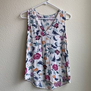 ✨floral old navy tank top✨